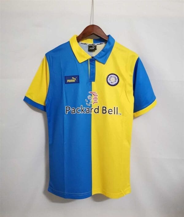 Leeds United 1998/2000 Away Kit