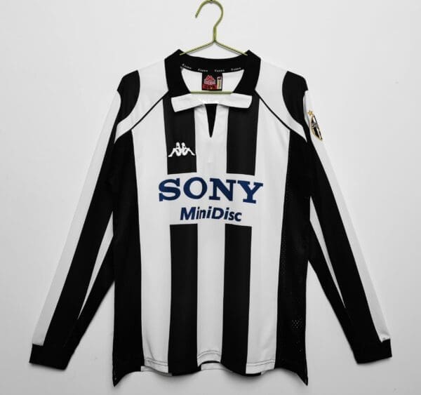 Juventus 1997/98 Home kit -Long Sleeve-