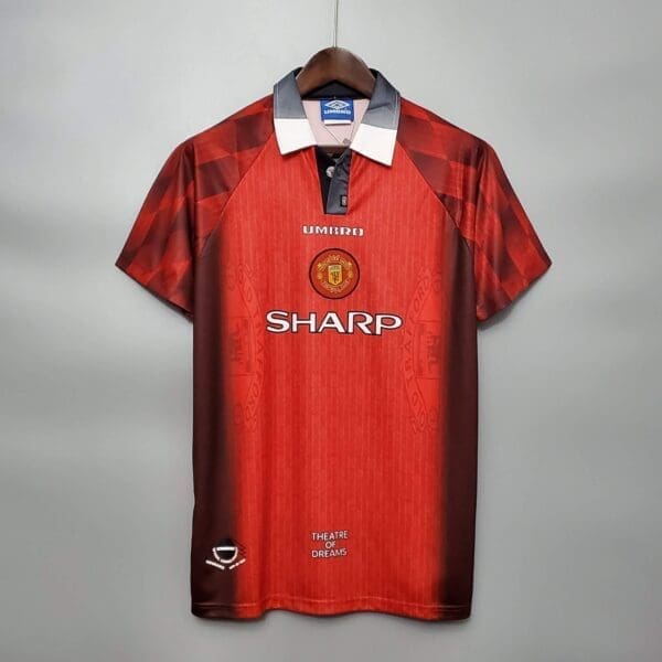 MANU 1996/1997 Home Kit