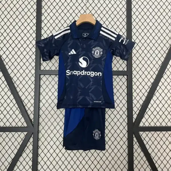 Manchester United 24/25 Away Kit - Kids