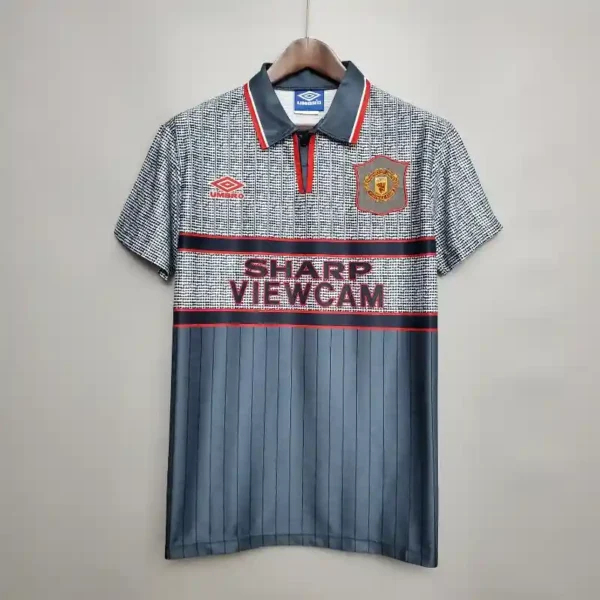 MANCHESTER UNITED 1995/1996 Away Kit