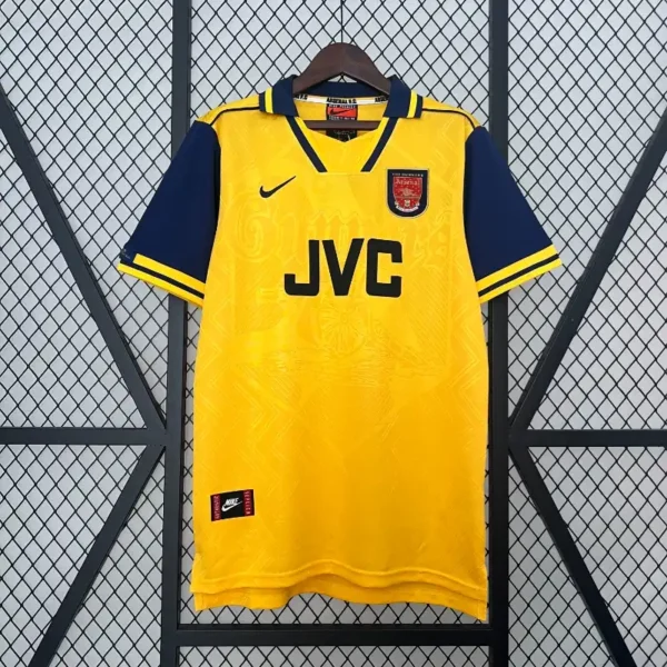 Arsenal 1996-97 Away Retro Kit