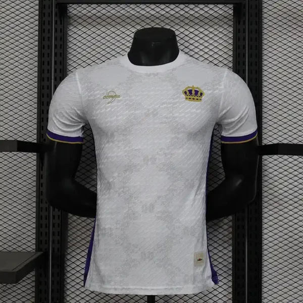 Real Madrid Special Jersey 24/25 – Player version