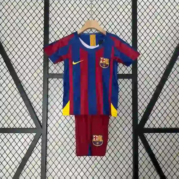 Fc Barcelona 2005-06 Home Kit - Kids