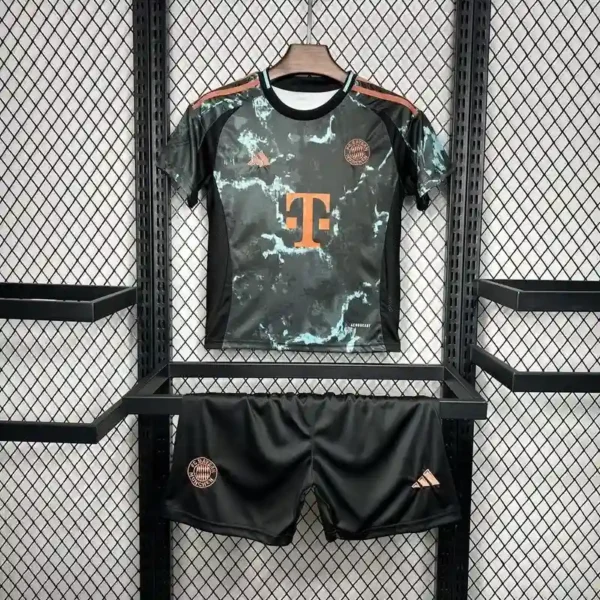 Bayern Munich 24/25 Away kit – Kids