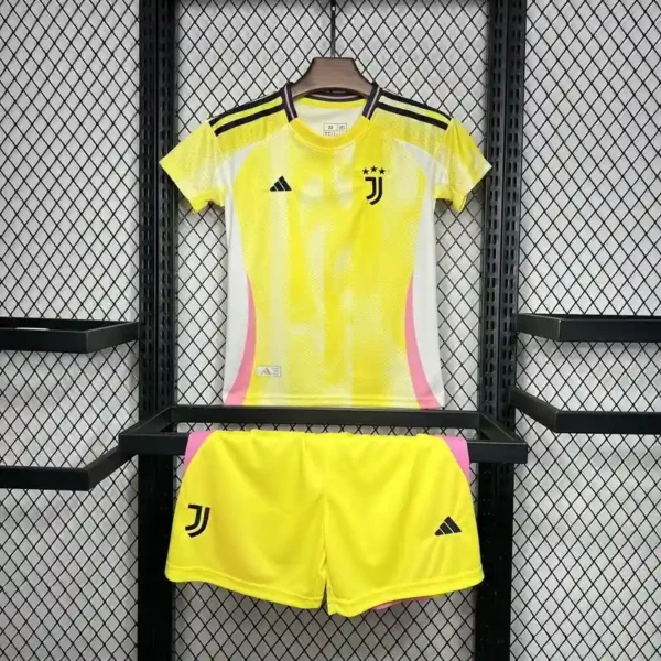 Juventus 24/25 Away kit – Kids