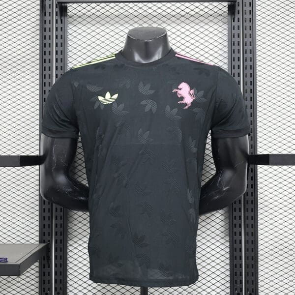 Manchester United 2024/25 Black Special Kit – Player Version