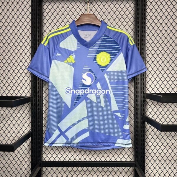 Manchester United 2024/25 Purple Goalkeeper Kit – Fan Version