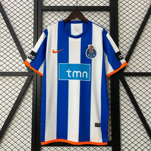 Porto 2010-11 Home Kit
