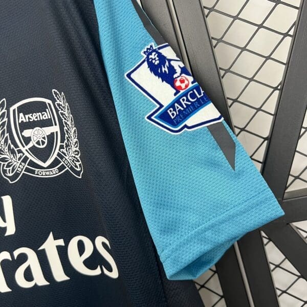 Arsenal 2011-12 Away kit - Retro Kit