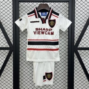 Manchester United 97/98 Away Kit