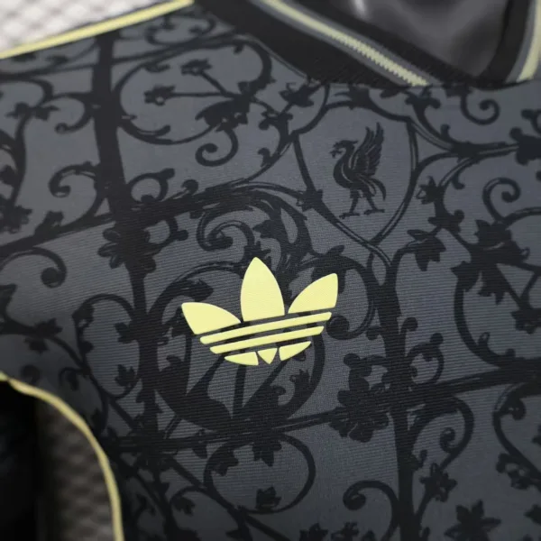 LiverpooI Special Edition Kit