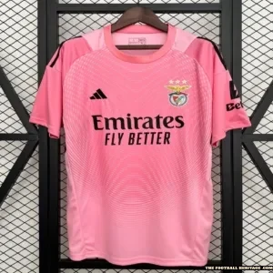 Benfica Pink kit
