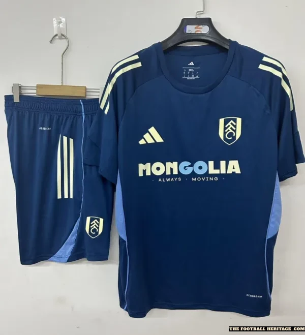 Fulham 25/26 Training Set – Football Set